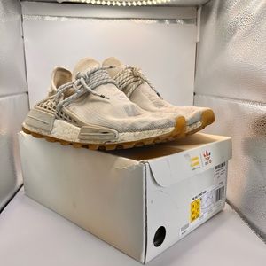 Adidas, HU, now is her time (Pharrell Williams), size 8